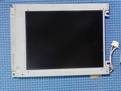 5,7&quot;	LCM	320×240RGB 	180cd/m ²   LM057QC1T01R	Scharfe TFT LCD-Anzeige